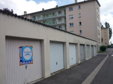 Garage - Parking Saint-Max