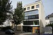 Appartement Location 2 chambres à Luxembourg-Gare - 1 800 € Très bel appartement au 4. étage dans un immeuble à 5 étages, surface habitable de 76 m2 offrant:Hall d‘entrée, séjour avec cuisine ouverte, salle de bain, WC séparé, 2 chambres à coucher, parking au 2ième sous-sol, buanderie et cave.Proche de la gare de Luxembourg, des commerces et de toutes autres commodités.Finitions haut de gamme, air conditionné, immeuble sécurisé, dispositif anti-intrusion.Disponible pour le 01 octobre 2016Les animaux domestiques ne sont pas permis dans cet appartementRef agence :103117