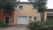 Maison mitoyenne Vente 3 chambres à Weidingen - 299 000 € Grande MAISON mitoyenne qui se compose comme suit:
Rdch: Hall d'entrée, Garage pour 3 voitures, Débarras, pièce pour Salle de Douche, sortie vers terrasses et jardin.
1 étage: Hall, Dalles en béton, 1 chambre avec armoire murale, grand Living avvec pole Danois;
2ème étage: Palier, Dalles en bois, 2 chambres à coucher, pièce supplémentaire pour faire une salle de Bains,
Autorisation de haussr le toit.
Deux énormes terrasses.