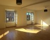 Appartement Location 2 chambres à Strasbourg - 920 € Quartier Cathédrale.
Au 5e étage d'un bel immeuble ancien, grand 3 pièces (env. 78m2) comprenant :
Entrée, dégagement, un grand séjour, deux chambres à coucher, cuisine équipée, salle de bains avec coin buanderie, wc séparé.
Chauffage et production d'eau chaude individuels électriques.