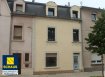 Maison mitoyenne Vente 4 chambres à Differdange - 405 000 € Maison située près du centre de Differdange dans une rue calme à proximité de toutes les comodités et se composant:
au rez de chaussée:
d‘un hall d‘entrée,
le living et la salle à manger,
au 1er:
deux chambres
une salle de bain (à aménager)
au 2ème:
deux chambres
une salle de douche
au sous-sol:
une cave
une buanderie
un local technique avec le chauffage gaz (2011) avec boiler
La maison dispose d‘un jardin mis à disposition par la Ville de Differdange.
les petits plus:
toit en ardoise
chauffage gaz neuf (2011)
double vitrage dans toute la maison
Ref agence :882077