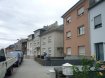 Appartement Location 1 chambre à Schifflange - 850 € Appartement complétement rénové se composant comme suit: hall d'entée, living, cuisine équipée, salle de douche, 1 chambre à coucher, cave et jardin en commun.