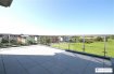 Duplex Location 2 chambres à Frisange - 1 350 € +++ A LOUER +++Dans une très belle résidence de grand standing, magnifique appartement avec 2 chambres à coucher se composant comme suit:Hall d‘entrée, vaste séjour avec belle cuisine équipée donnant sur grande terrasse avec vue imprenable, 2 grandes chambres à coucher avec chaqu‘une sa salle de douche, WC séparé, grand débarras.Cave, buanderie et 2 parkings en sous-sol.Merci de contacter notre Agence au 671 110 000 pour toute visite.Ref agence :532363