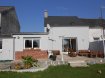 Maison Vente 3 chambres à Fourmies - 121 900 € Maison Fourmies 10 pièce(s) 135.04 m2. Dans secteur calme de Fourmies et proche centre ville maison avec grand garage, cuisine équipée, coin repas et séjour ouvert sur terrasse, salon, couloir. A l‘étage : 2 chambres et 1 bureau.CC gaz, beau jardin clôturé.