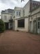 Maison Vente 4 chambres à Montigny-en-Ostrevent - 219 000 € Votre agence Vitrin'immo vous propose à Montigny-en-Ostrevent cet ancien corp de ferme avec façade type bourgoise à 15 minutes de Douai.Maison individuelle débordante de cachet vous offre une grande entrée, un salon de 40m² avec parquet chrevonné ainsi qu'un séjour de 25m². Une cuisine équipée de 15m² et une buanderie. Une salle de bain et une salle d'eau, pas de bousculade pour en profiter ! Sans oublier les deux Wc.L'espace nuit est composé de 4 grande chambres de 10m² à 16m², ainsi qu'un dressing de 13m².Petit plus: Grand proche d'entrée de 4 mètres de hauteur avec porte scultée et motorisée.Avis de l'agence: si votre choix oscille entre corp de ferme et maison bourgeoise, cette maison ne pourra que faire la différence ! Du cachet, de l'espace...Quelques villes proches: Valenciennes, Pecquencourt....