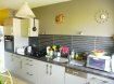 Appartement Location 2 chambres à Pont-à-Mousson - 510 € Appartement de type F3, situé au 2ème étage :
Entrée - WC - Cuisine meublée et équipée (lave-vaisselle / four / plaque de cuisson) - Séjour/Salon - 2 Chambres - Salle de bains
Garage - Cellier - Grenier
Chauffage collectif au gaz
Charges : Elect. des communs + OM + Chauffage collectif + Avance sur conso. d'eau