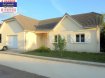 Maison individuelle Vente 4 chambres à Moineville - 260 000 € REF 3873 : Magnifique Pavillon de P.P avec combles aménagés de 155m² sur 6.07ares.
Hall d'entrée, wc individuels suspendus, accès garage, grande pièce de vie de 55m² avec séjour, cuisine ouverte entièrement équipé tout confort (cave à vin, cafetière espresso, micro onde intégré....) ilot central avec coin repas, baies vitrées donnant sur terrasse.
3 chambres de 12/14/16 m² dont deux avec placards, salle de bains (baignoire, douche à l'italienne, vasque équipée, wc)
.
En combles : grande pièce aménagée pouvant être aménagée en grande chambre parentale, ou salle de jeux/détente, ou petit appartement, dressing, 2nde salle de bains avc wc.
A l'extérieur : terrasse exposée plein SUD avec store banne, piscine enterrée chauffée par PAC avec terrasse autour, abri de jardin métallique.
Garage avec porte électrique, coin buanderie/chaufferie.
Chauffage central gaz de ville, D.V. PVC avec volets roulants photovoltaïque.
Ce beau pavillon à retenu votre attention, pour un simple renseignement ou une visite contactez ROGER 03.82.20.83.73. à LA CENTRALE IMMOBILIÈRE JARNY / PIENNES.