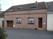 Maison Vente 3 chambres à Montay - 121 900 € Proche du CATEAU. Au calme et proche de toutes commodités, cette maison peut accueillir votre famille. Elle est composée d‘une entrée, cuisine aménagée avec cheminée, salon-séjour avec cheminée, salle de bains, buanderie.
A l‘étage : un couloir desservant 3 belles chambres.
Cave, garage. CC gaz.
Terrasse avec barbecue et point d‘eau 1 pièce attenante
Terrain clos et arboré