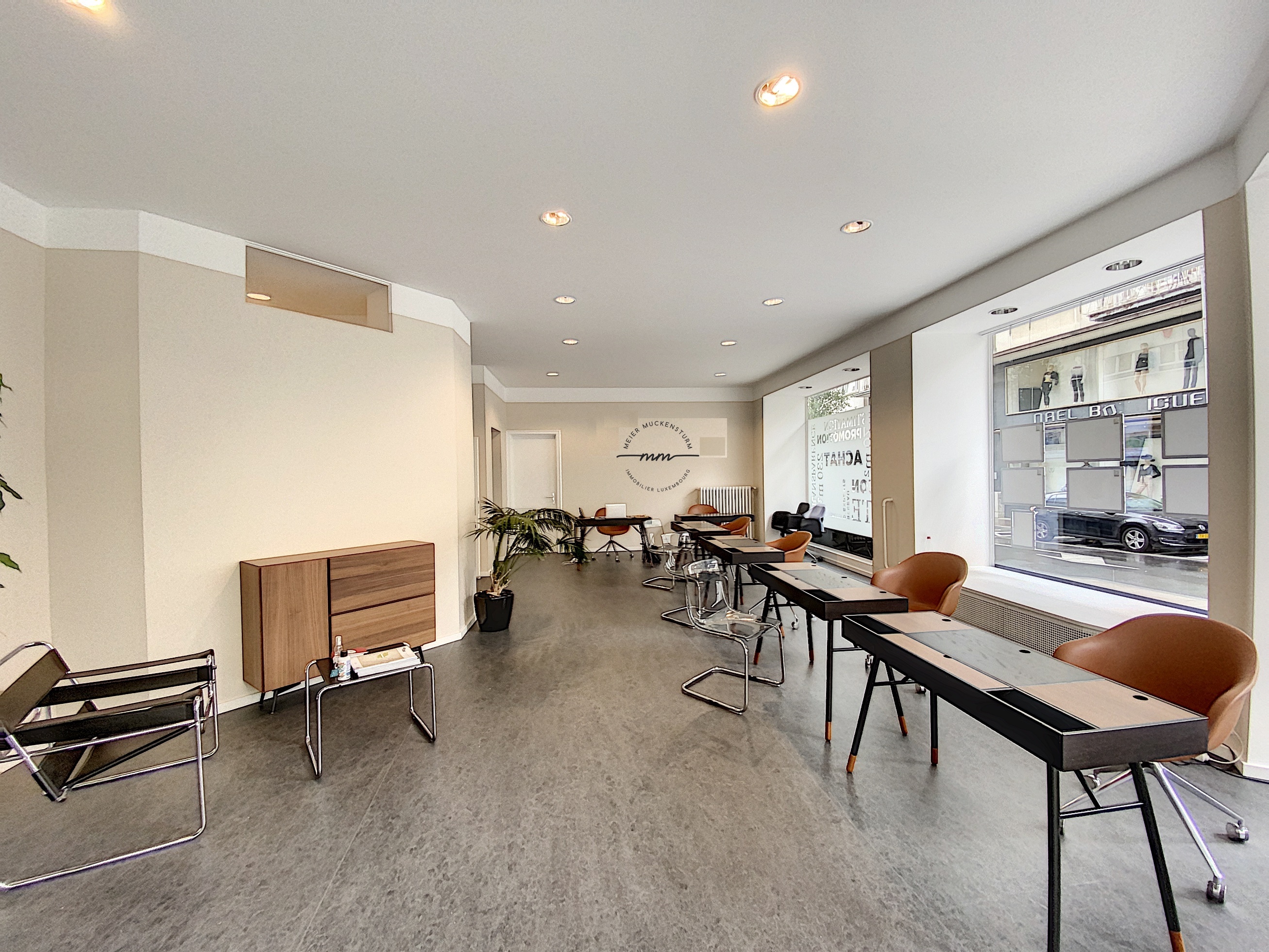 Modernes Interieur präsentiert von Agence Meier Muckensturm
