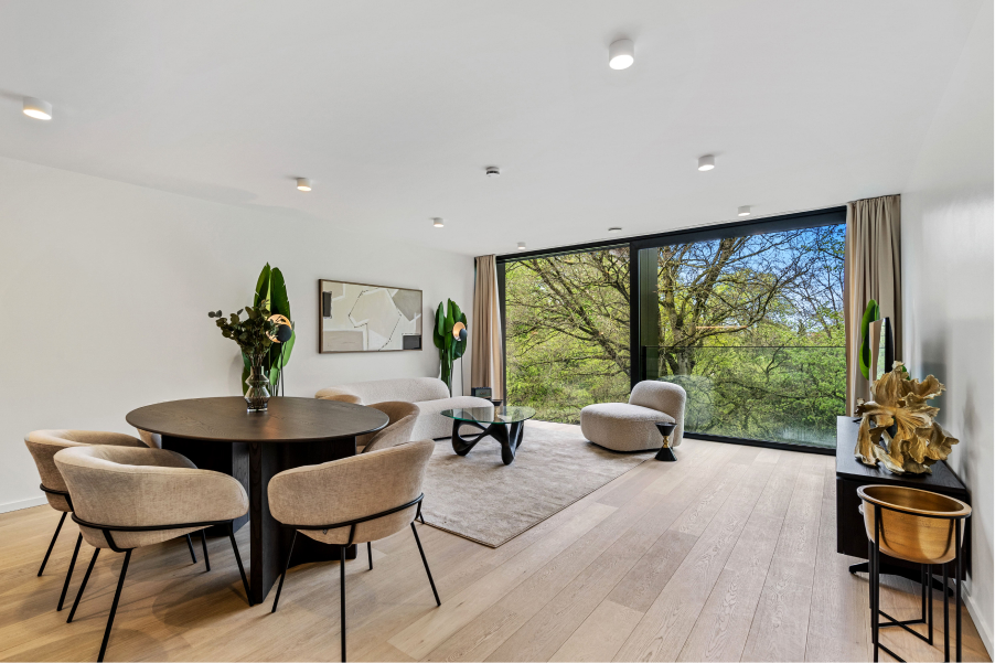 Intérieur contemporain présenté par Arca Properties