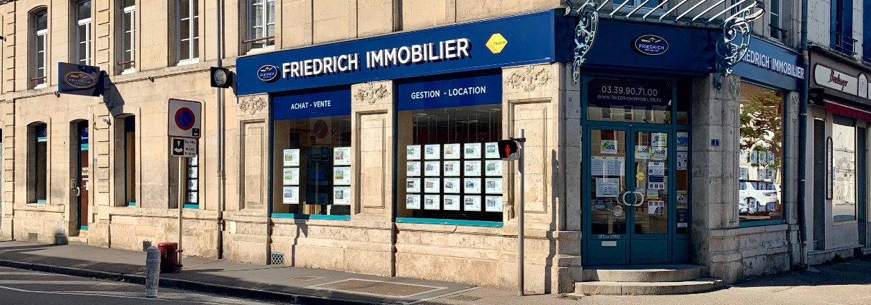Modernes Interieur präsentiert von FRIEDRICH IMMOBILIER SARL