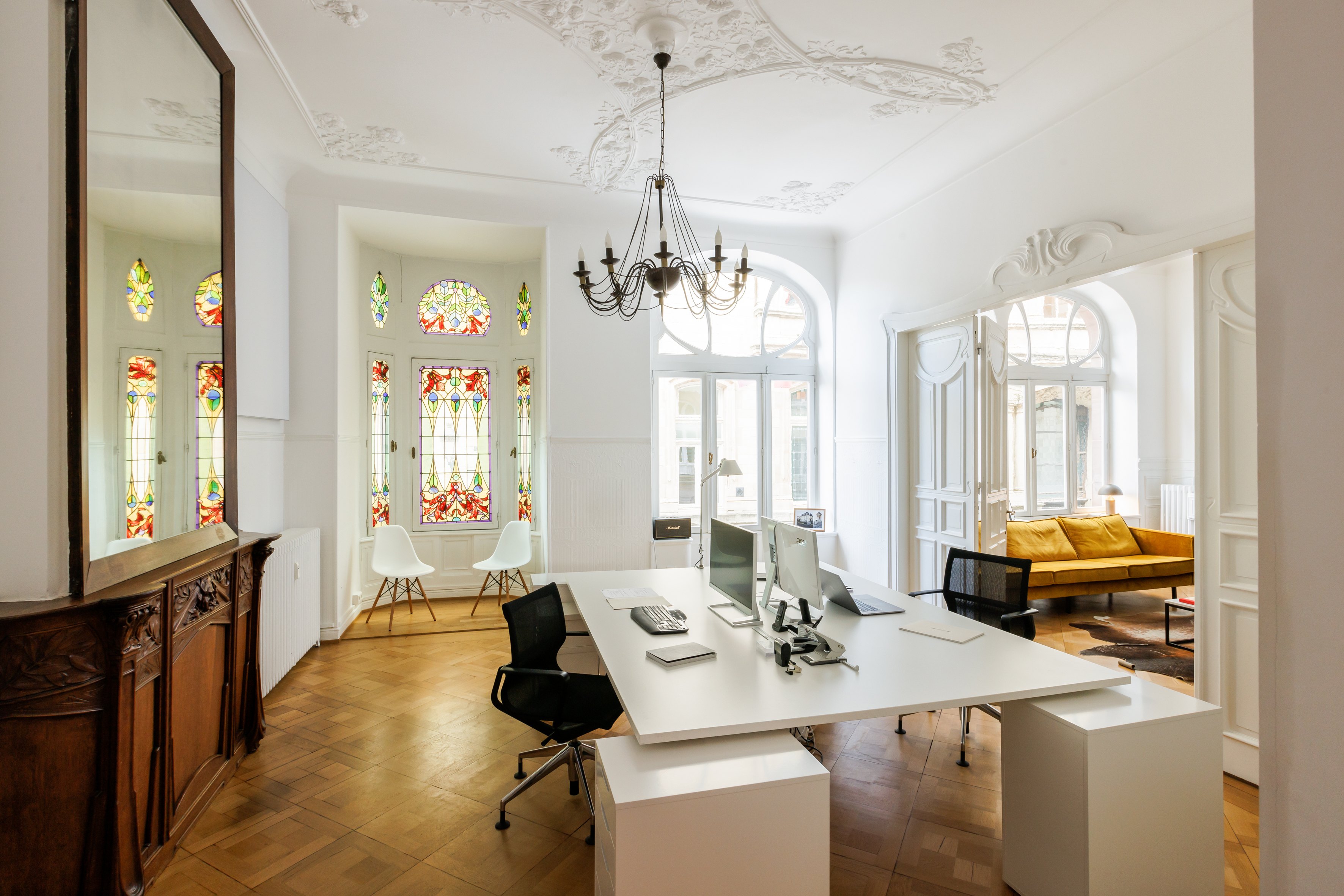 Contemporary interior presented by James F. Taylor & Partners