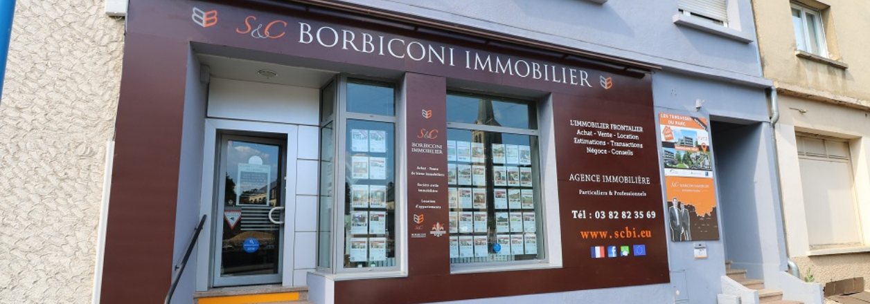 Contemporary interior presented by SC Borbiconi Immobilier