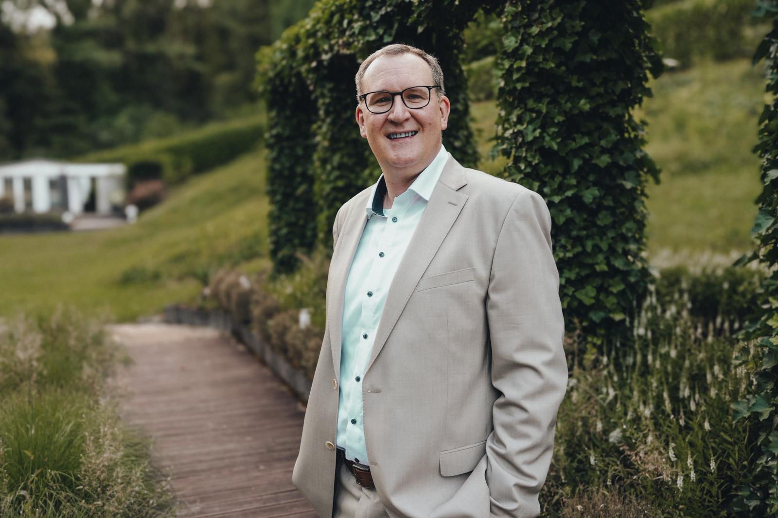 Ulrich HESS
