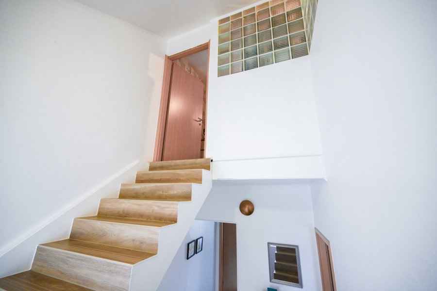 Maison à vendre 4 chambres à Dudelange