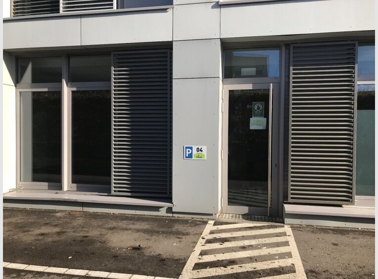Local commercial à louer à Windhof (Koerich) (Windhof) (LU) - Réf. 6087184