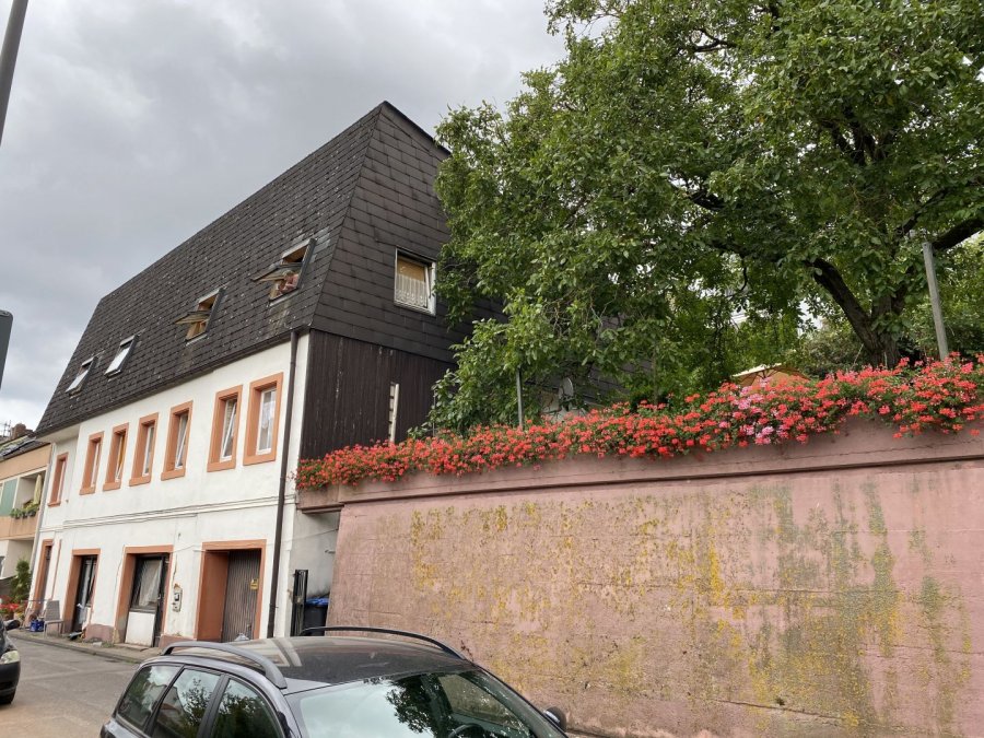 Immeuble de rapport à vendre 6 chambres à Saarburg