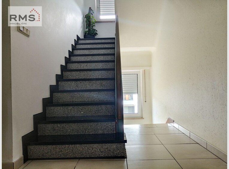 House for sale 5 bedrooms in Niederfeulen (LU) - Ref. 6583072