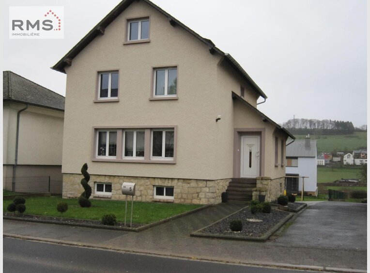 House for sale 5 bedrooms in Niederfeulen (LU) - Ref. 6583072