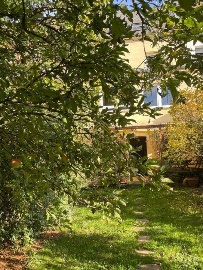 Maison mitoyenne à vendre 4 chambres à Oberkorn