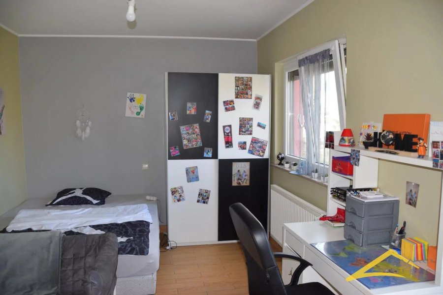 Duplex à louer 3 chambres à Rodange