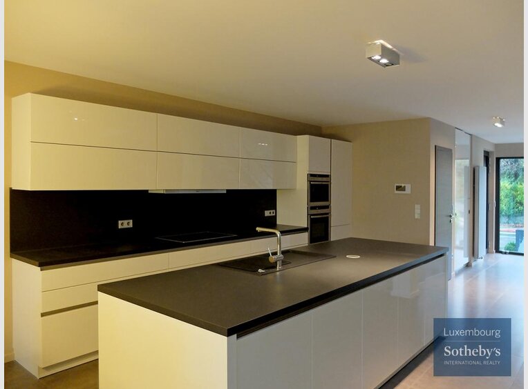 House for rent 3 bedrooms in Mamer (LU) - Ref. 6997808