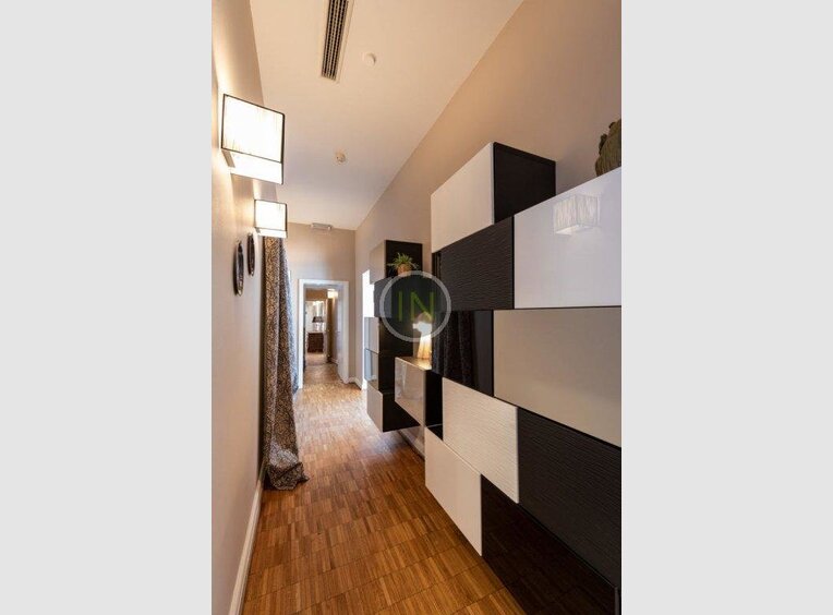 Bureau à louer à Luxembourg-Centre ville - Réf. 7297344