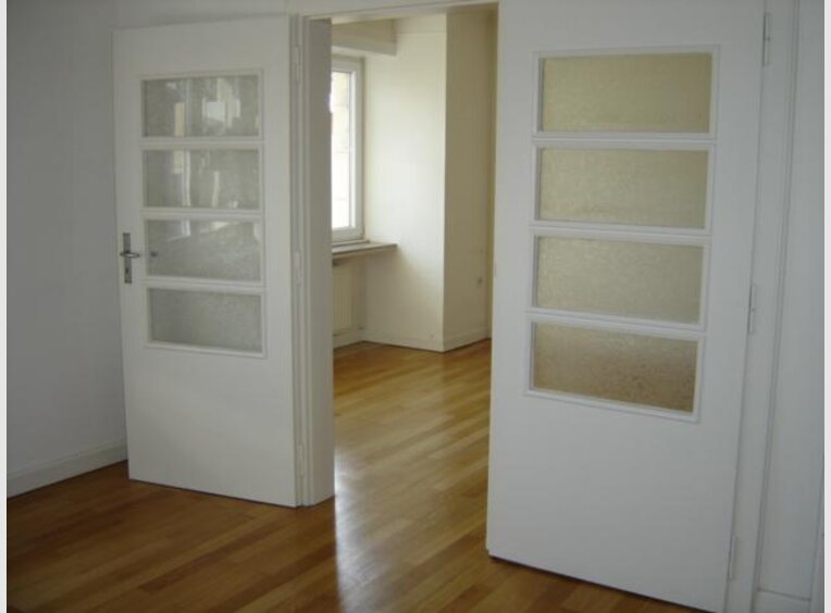 Wohnung zur Miete 2 Zimmer in Luxembourg (LU) - Ref. 594549