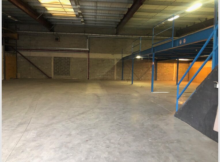 Entrepôt à louer à Steinsel - Réf. 6700112