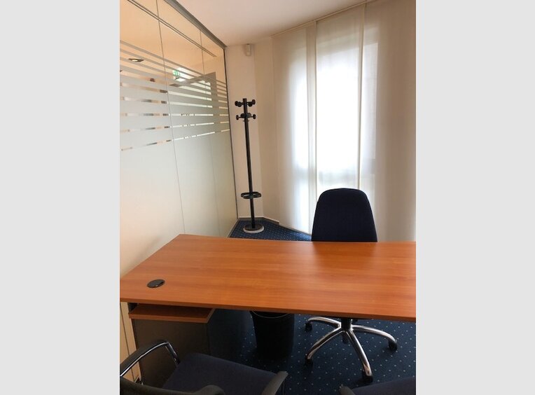 Bureau à louer à Luxembourg (LU) - Réf. 6884688