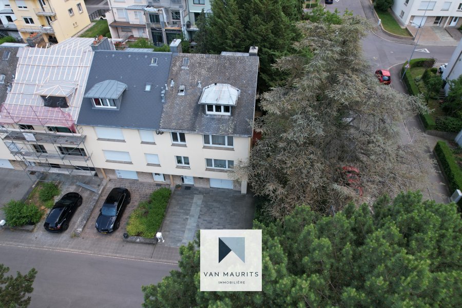 Maison jumelée à vendre 6 chambres à Luxembourg-Bonnevoie
