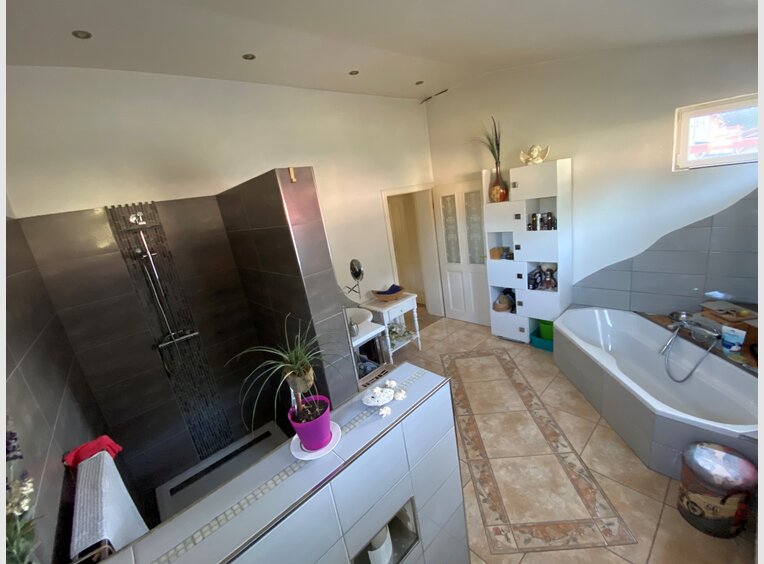 Doppelhaushälfte zum Kauf 8 Zimmer in Merzig (DE) - Ref. 6868320