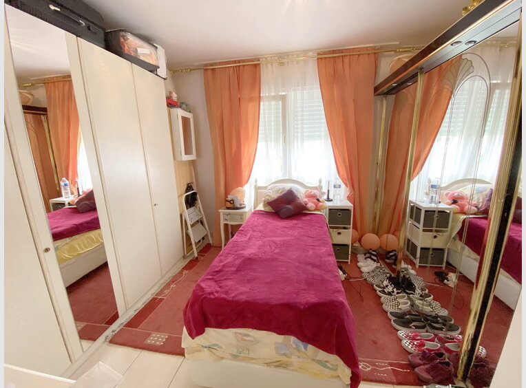 House for sale 5 bedrooms in Luxembourg (LU) - Ref. 6867328