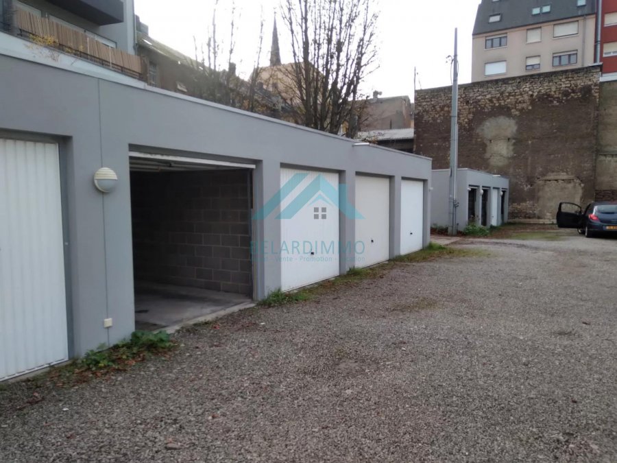 Garage - Parking à vendre à Esch-sur-alzette