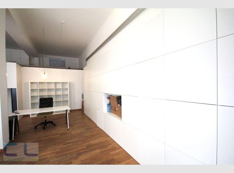 Bureau à louer à Esch-sur-Alzette (LU) - Réf. 6432656