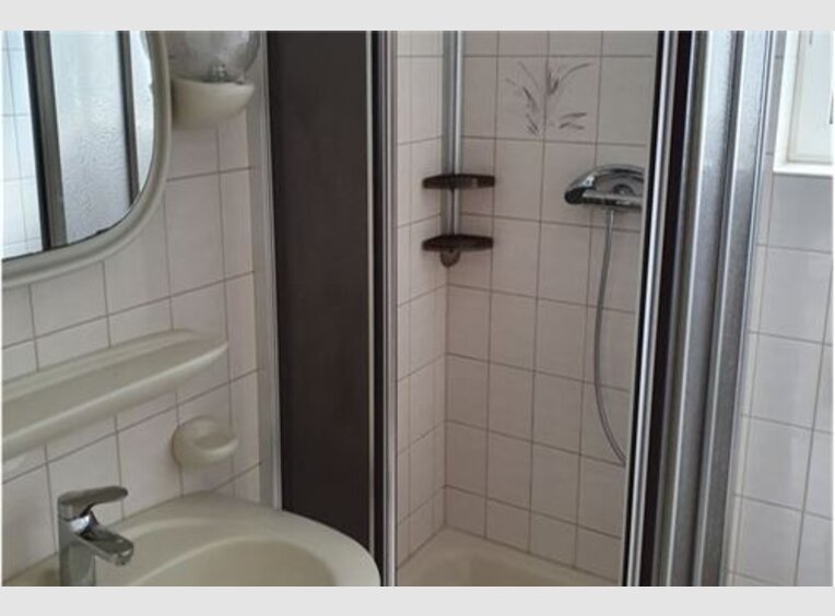 Appartement à louer 5 Pièces à Schwalbach (DE) - Réf. 6633632