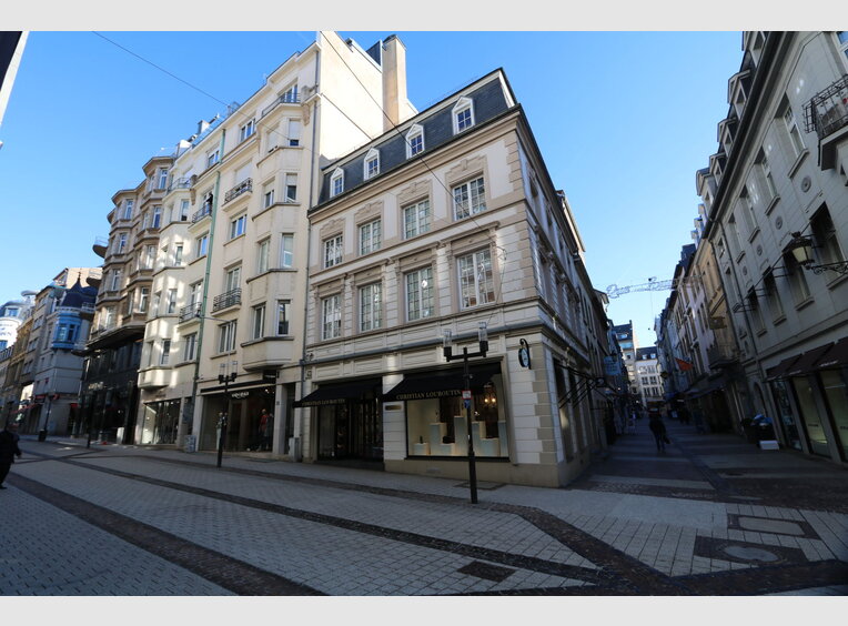 Bureau à louer à Luxembourg-Centre ville - Réf. 7171760