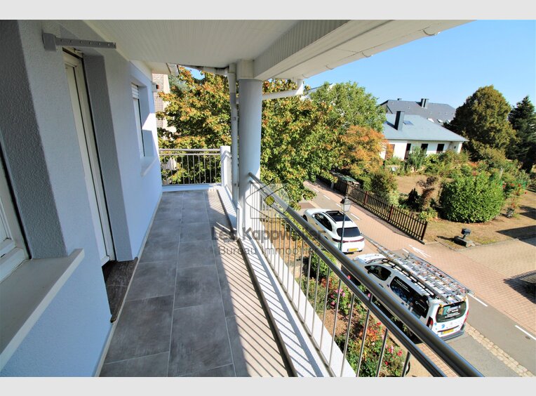 House for sale 4 bedrooms in Sandweiler (LU) - Ref. 6963904