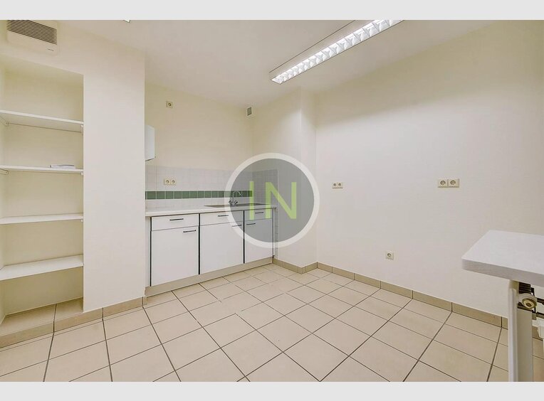 Bureau à louer à Luxembourg (LU) - Réf. 6941376