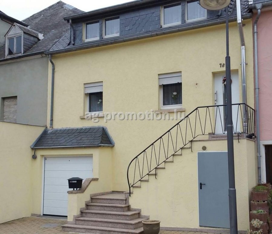 Maison à vendre 3 chambres à Lintgen