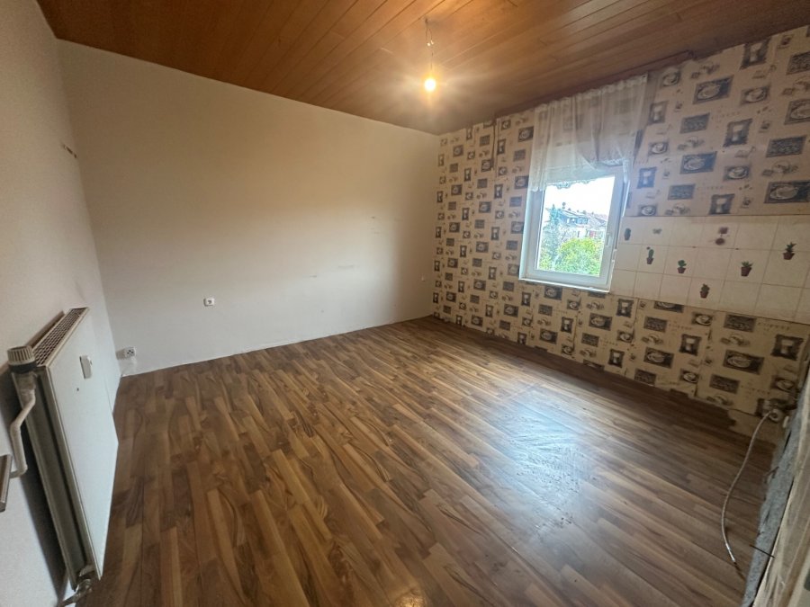 Haus zu verkaufen 4 Schlafzimmer in Dillingen