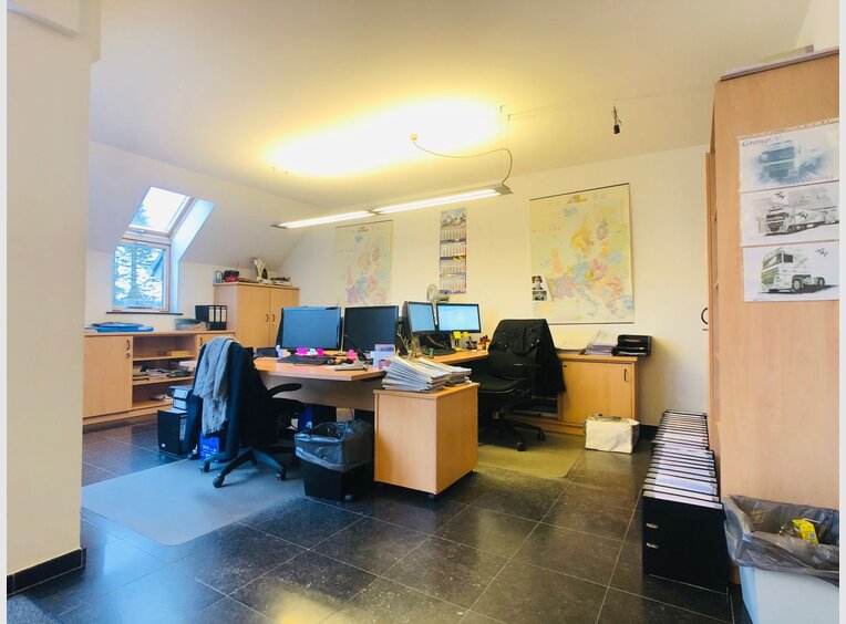 Bureau à vendre 4 Chambres à Wiltz - Réf. 6599408