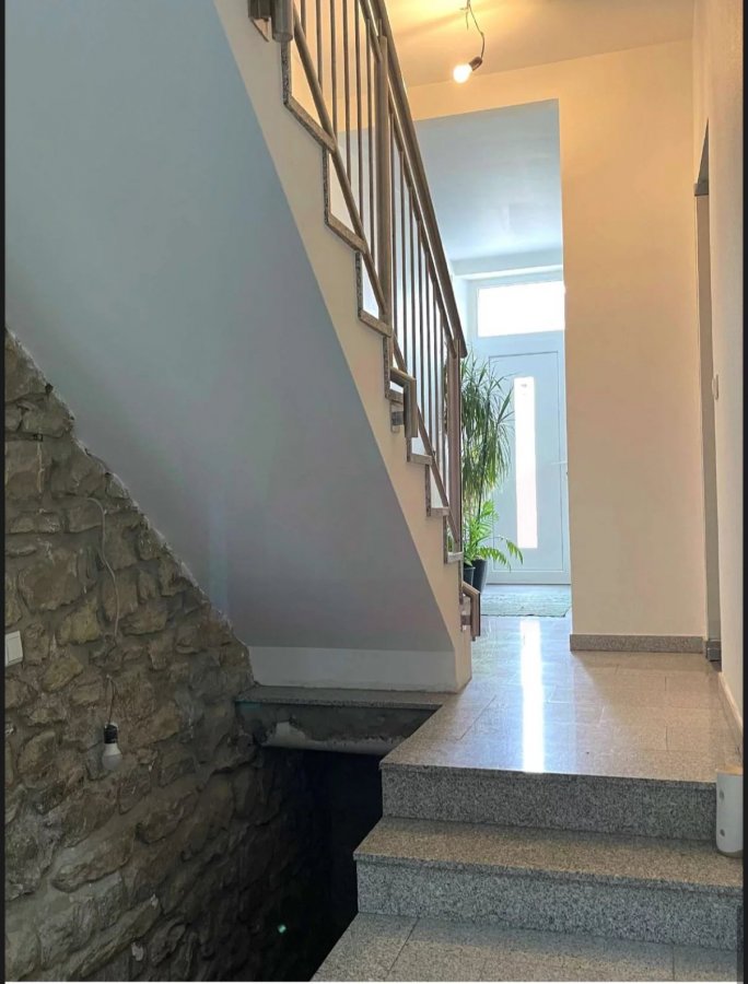 Maison à vendre 5 chambres à Erpeldange-sur-Sûre