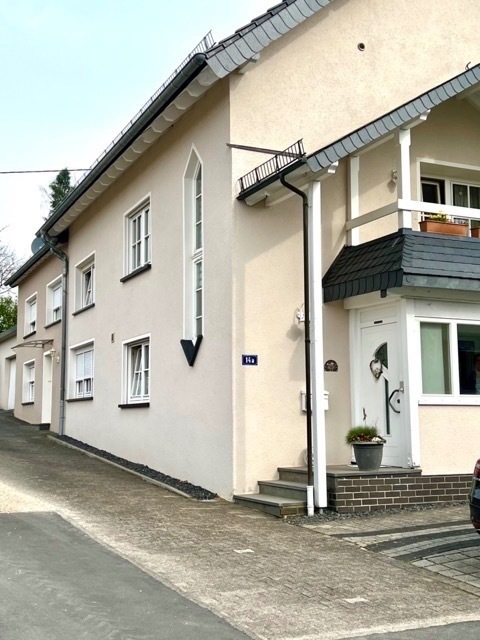 Doppelhaushälfte zu verkaufen 3 Schlafzimmer in Arzfeld