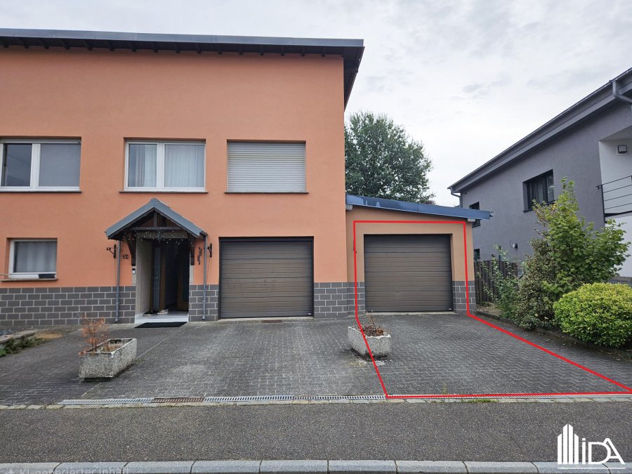 Garage fermé