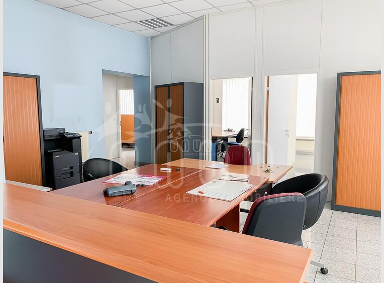 Bureau à louer à Esch-sur-Alzette - Réf. 5927441