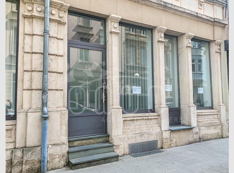 Bureau à louer à Esch-sur-Alzette - Réf. 5927441