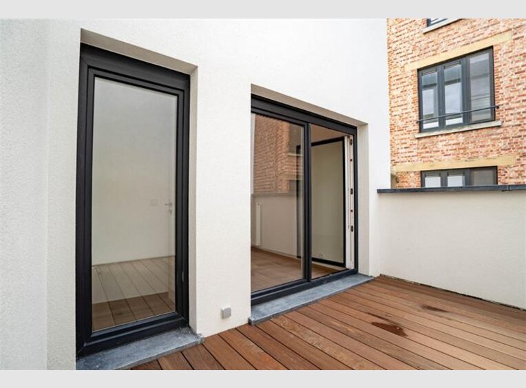 Apartment block for sale in Namur (BE) - Ref. 6705441