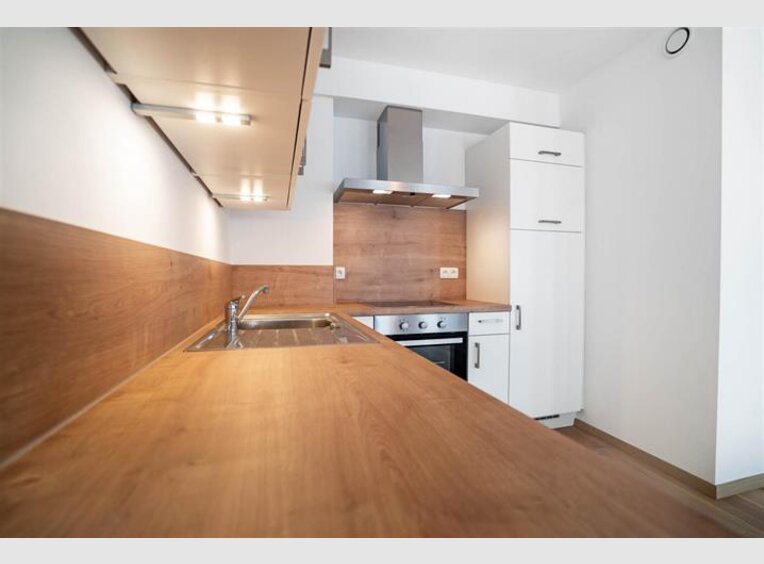 Apartment block for sale in Namur (BE) - Ref. 6705441