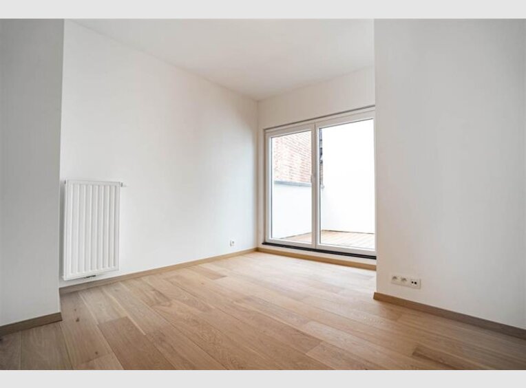 Apartment block for sale in Namur (BE) - Ref. 6705441